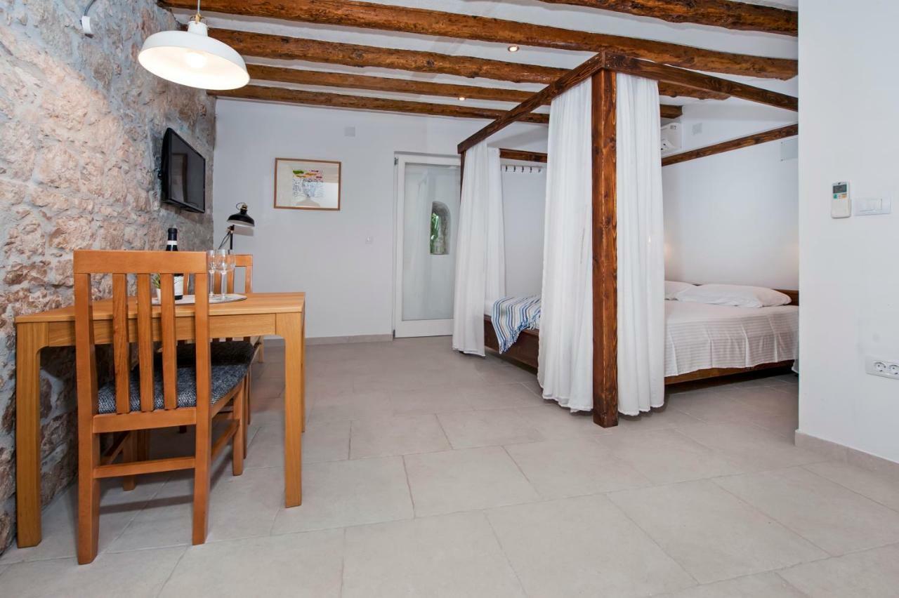 דירות רוביני House Graziella מראה חיצוני תמונה